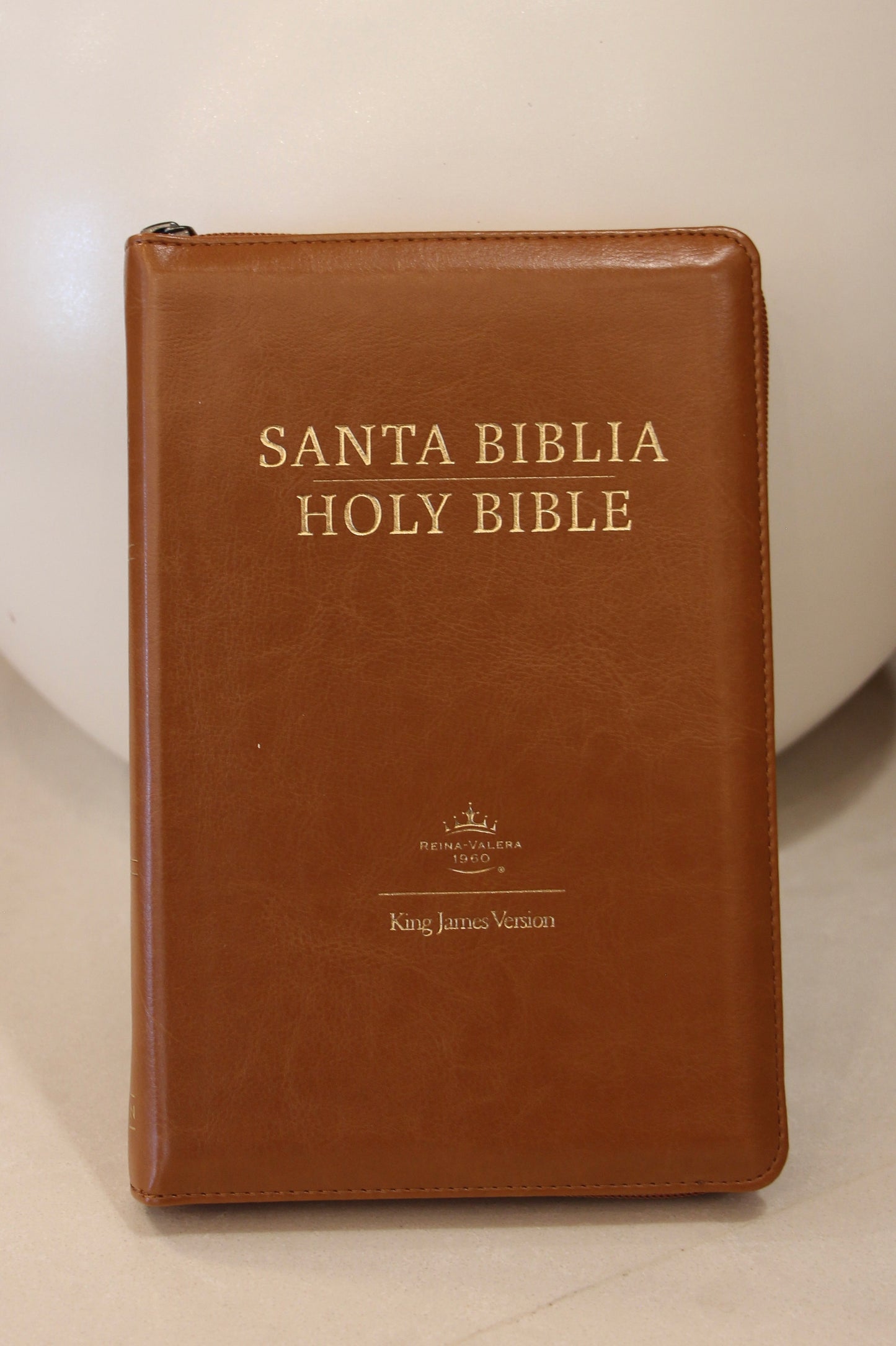 Biblia Bilingue / Caramelo / Manual / Letra Pequeña / Imitación Piel / With Index and Zipper / RVR 1960